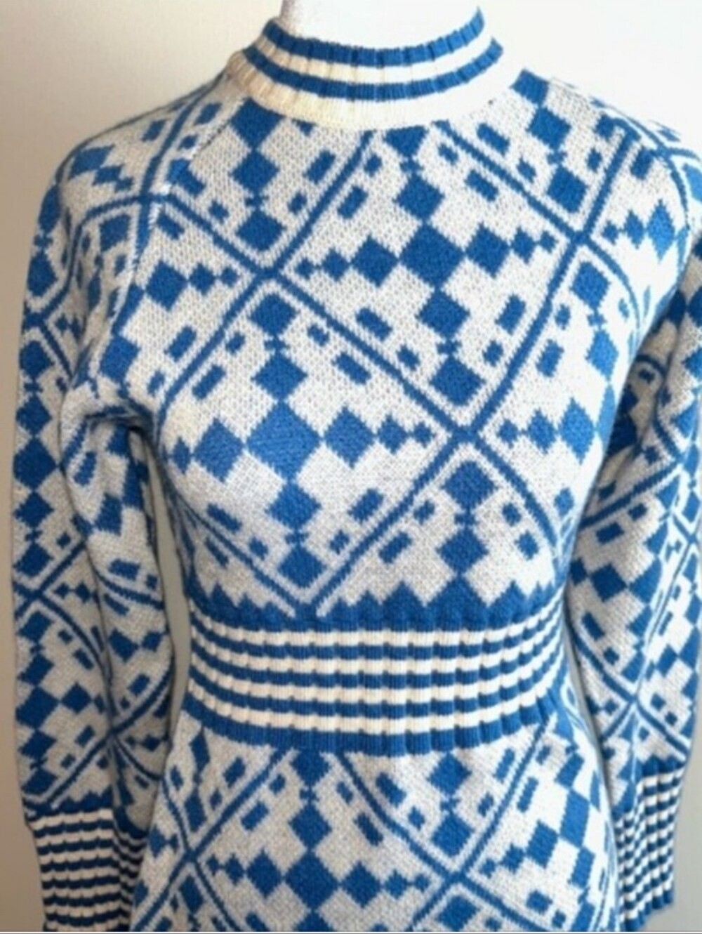 Blue & White Geometric Knit Mini Dress, Long Sleeve - Picture 4 of 4